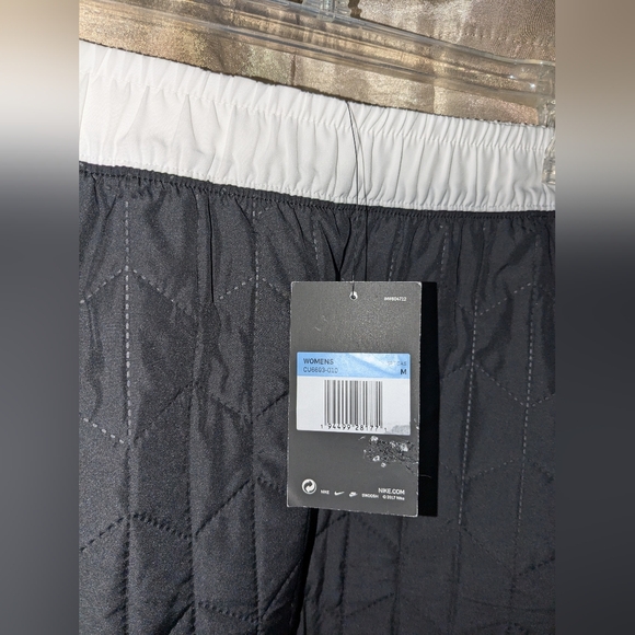 Nike Women's Sportswear Quilted Long Skirt medium. New with tags. - Picture 4 of 16